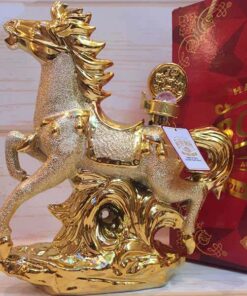 rượu con ngựa bourbon whisky