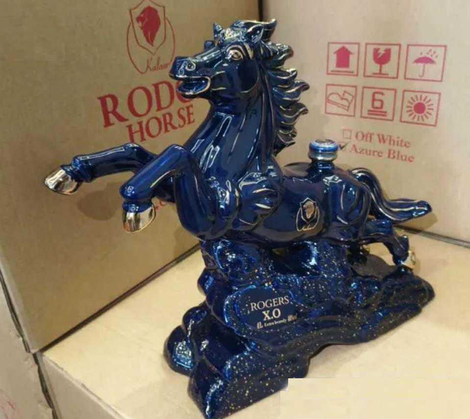 Bình rượu hình con ngựa Rogers XO Bigsize 4 lít