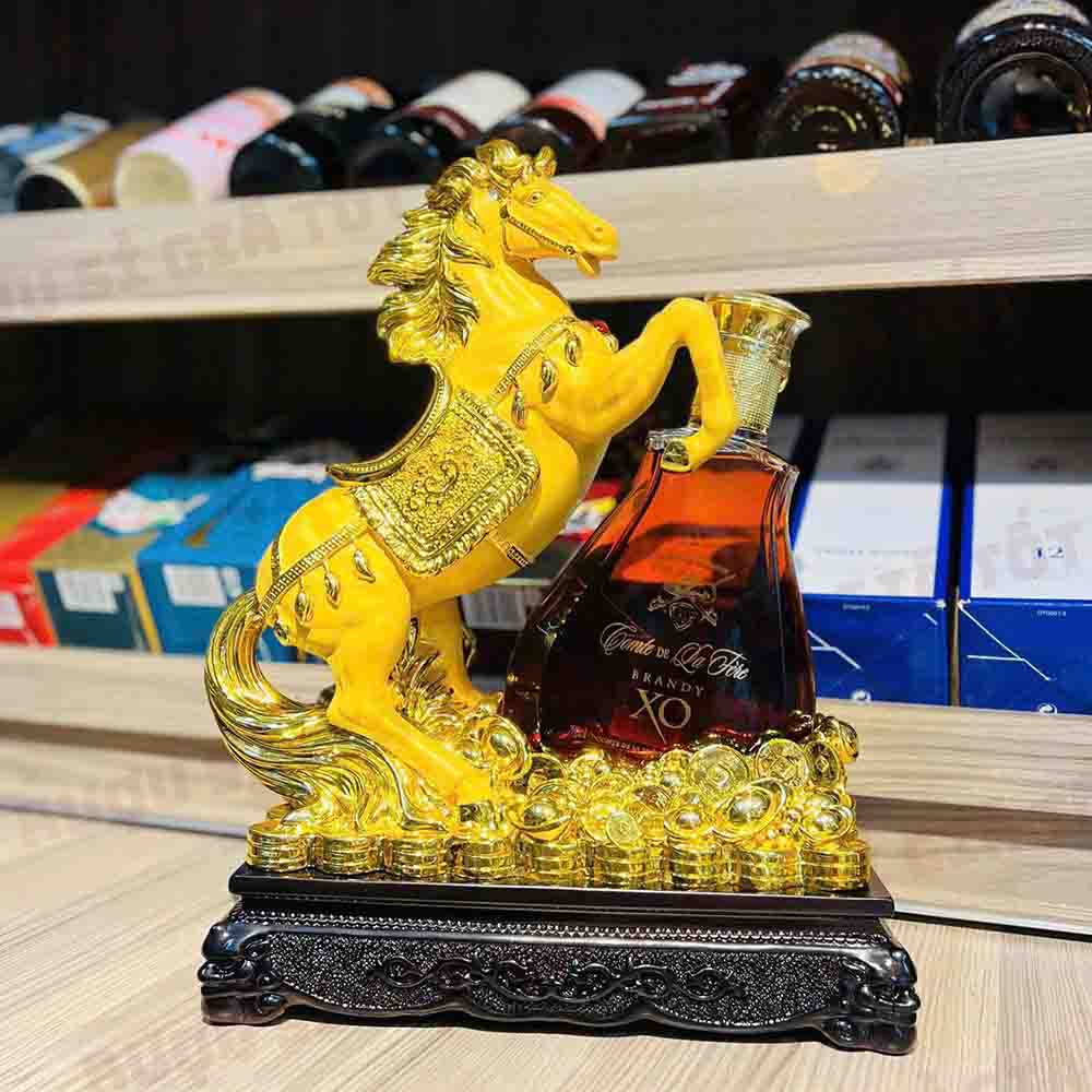 Rượu con ngựa Phú Quý Brandy Comte De La Feres XO 700ml