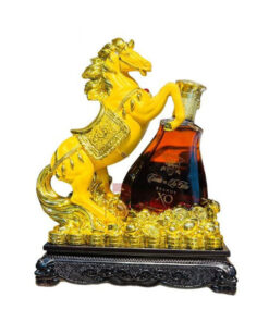 Rượu hình con ngựa Phú Quý Brandy Comte De La Feres XO