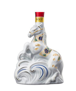 rượu con ngựa Suntory Whisky Royal Nhật Bản